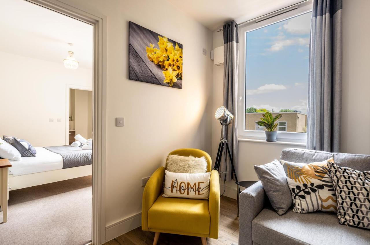 Mission Wave - Venture Apartment Staines-upon-Thames Eksteriør bilde