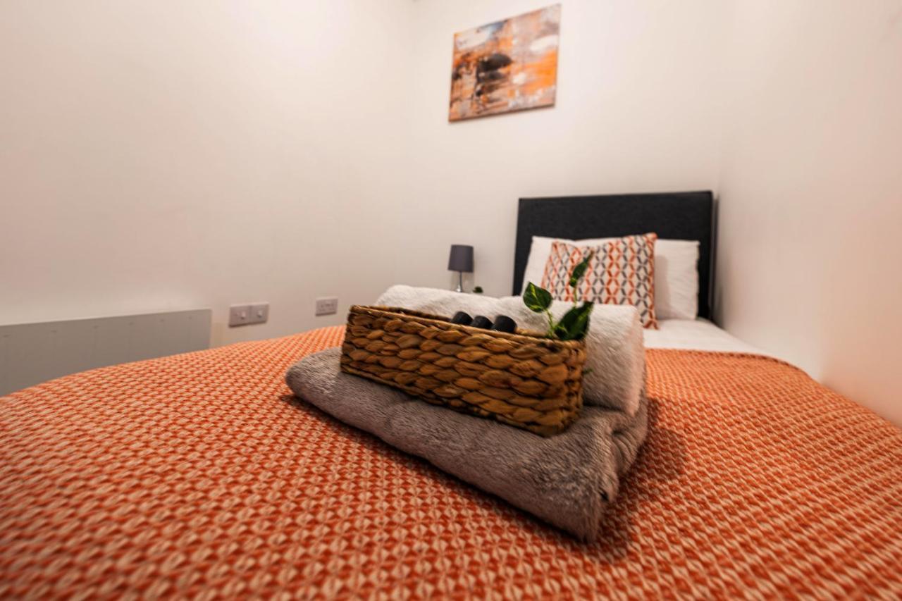 Mission Wave - Venture Apartment Staines-upon-Thames Eksteriør bilde